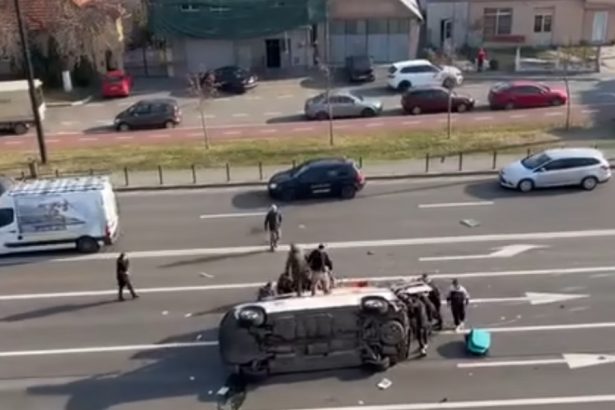 video ambulanta rasturnata de un sofer de 19 ani repusa pe roti de martorii accidentului un medic explica de ce gestul e extrem de grav 67ab8e4a2b85a