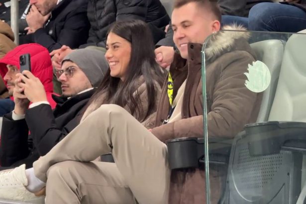 video aparitie surprinzatoare pe cluj arena la u rapid sorana cirstea alaturi de directorul transylvania open 679e65de4b36b