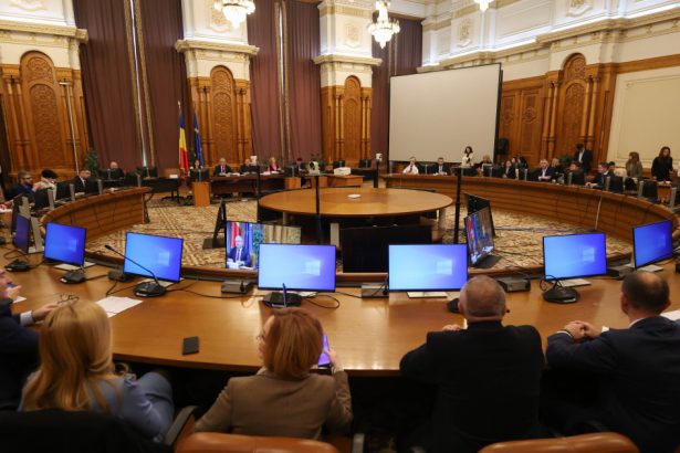 video bugetul de stat pe 2025 dezbatut in parlament dupa ce discutiile din comisii s au prelungit pana la 5 dimineata 67a3627537d08