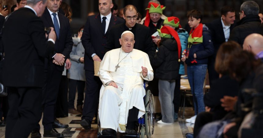 Ce se întâmplă dacă Papa Francisc abdică? Starea Suveranului Pontif e mai bună, însă pericolul există în continuare. 1 video ce se intampla daca papa francisc abdica starea suveranului pontif e mai buna insa pericolul exista in continuare 67b9a886b2ce6