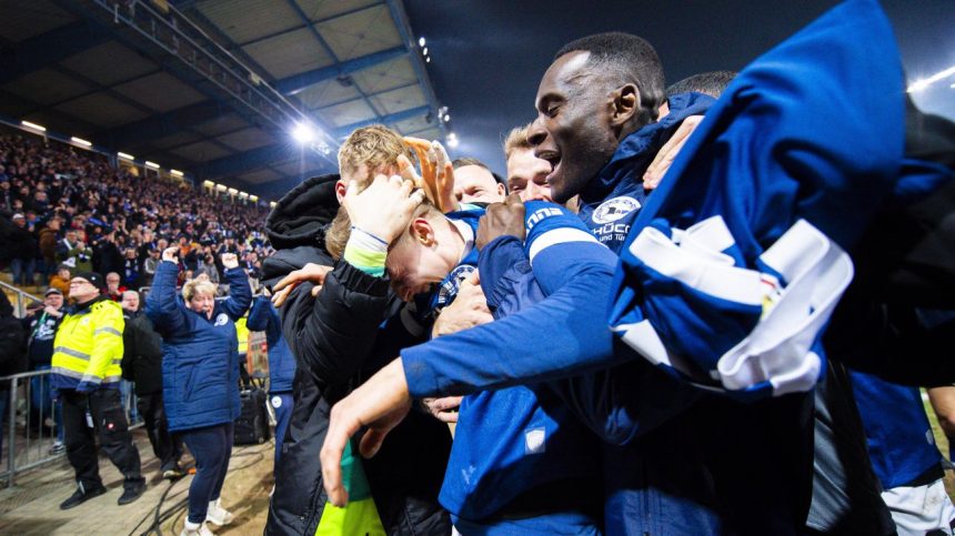 video echipa din liga 3 calificata in semifinalele cupei germaniei ultima victima werder bremen 67bece96d74df