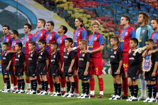 video exclusiv a jucat pentru fcsb cu lyon si a dat verdictul inainte de dubla din europa league trebuie sa recunoastem 67bf8c7003f4e