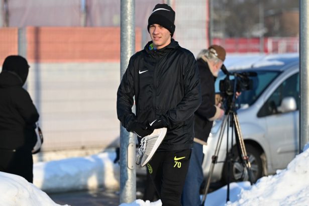 video exclusiv fcsb si a luat atacant pentru 500 000 de euro si a facut cel mai scump transfer al iernii fotbalistul laudat e bun la finalizare n a 67b6011cf172f