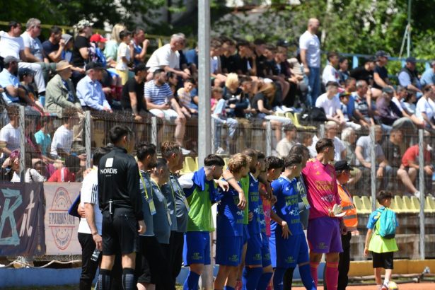video lovitura dura in superliga nu mai e nicio sansa sa jucam acasa sezonul asta 67bb4a9891a21