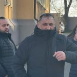 video politistul de la transporturi din navodari retinut in dosarul sacalului a primit arest la domiciliu ce spune avocatul acestuia 67adfda149361
