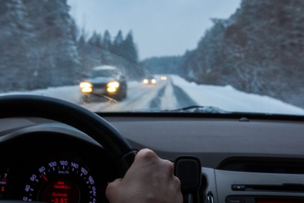 video urmarile ninsorilor din ultimele zile nameti masini blocate si accidente in lant in judetele vizate de codul galben nu e normal 67b582cd89e4c