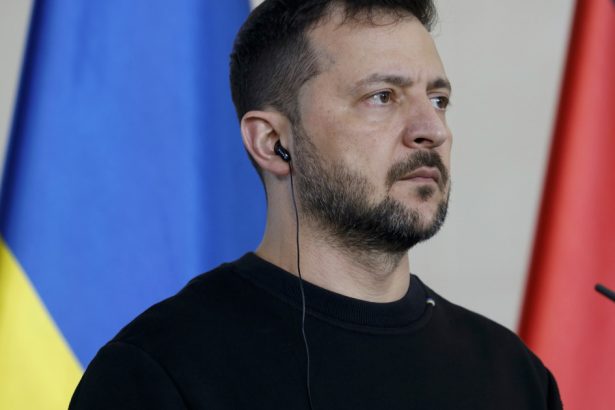 zelenski respinge acordul propus de sua privind resursele naturale ale ucrainei nu voi semna ceva ce va impovara zece generatii 67bb78ab29b83