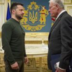 zelenski ucraina e pregatita pentru un acord puternic de investitii si securitate cu sua axios trump isi imbunatateste oferta 67b853b49e3cb
