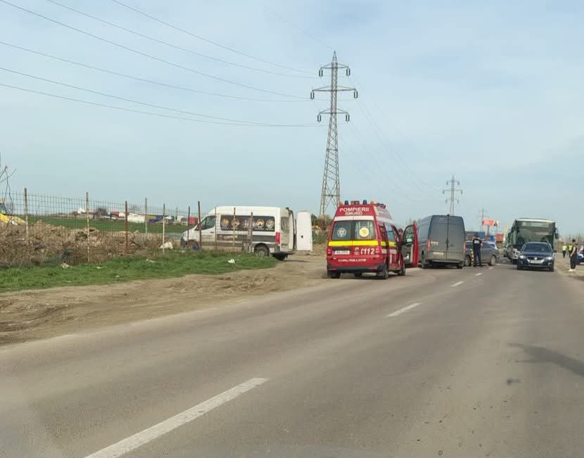 accident rutier la intrarea pe varianta ovidiu in zona leroy merlin 67d547ed2be5d