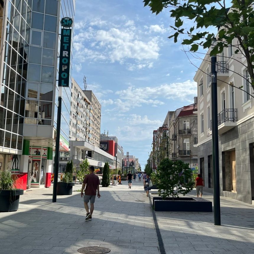Administrația locală nu a achitat lucrările de mobilitate urbană din centrul Constanței: firma lui Viorel Farcaș, care le-a finalizat, a solicitat intervenția instanței. 1 administratia locala nu a platit lucrarile de mobilitate urbana din centrul constantei firma lui viorel farcas care le a finalizat s a adresat instantei 67c7a756d4b49