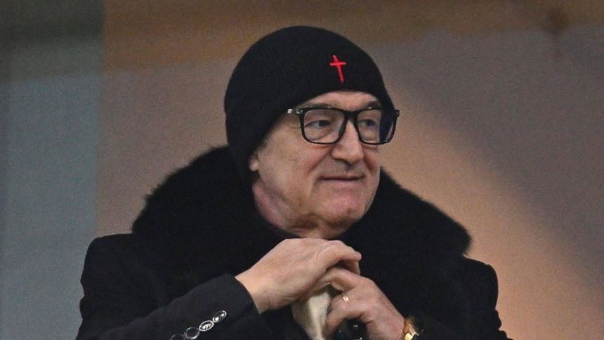 ai ajuns vedeta dar da drumul la minge gigi becali a criticat dur un jucator de la echipa nationala 67dec01392f61