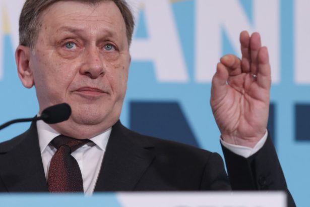 alegeri prezidentiale 2025 fara venituri obtinute anul trecut crin antonescu are sute de mii de euro in banci 67d3c3a54c5ac