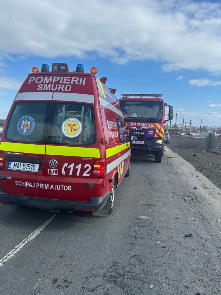 Alertă la Școala din Cuza Vodă! Intervin pompierii cu SMURD, autospeciala pentru victime multiple și autospeciala de cercetare CBRN. 1 alerta la scoala din cuza voda intervin pompierii cu smurd autospeciala pentru victime multiple si autospeciala de cerecetare cbrn 67d16173f04b2