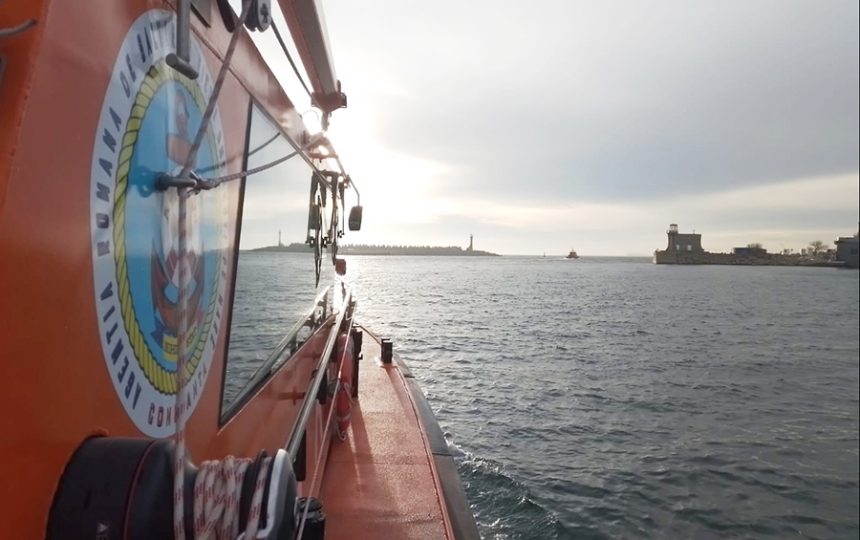 alerta pe mare in rada exterioara a portului constanta un marinar a fost salvat de echipajul navei artemis din cadrul arsvom 67cdbdda1364a