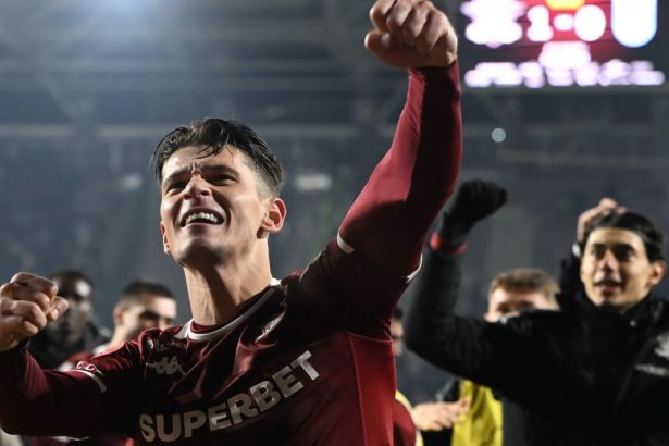alex dobre spumos la flash interviu specialitatea casei 67d7476b7fa6e