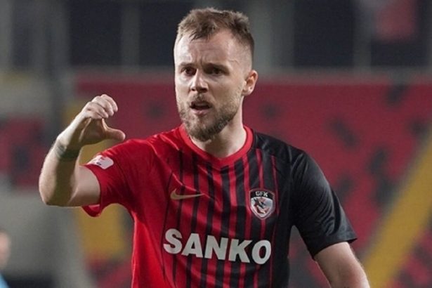 alexandru maxim din nou decisiv mijlocasul roman a contribuit la victoria dramatica a lui gaziantep pe terenul lui besiktas 67cf495ae969b