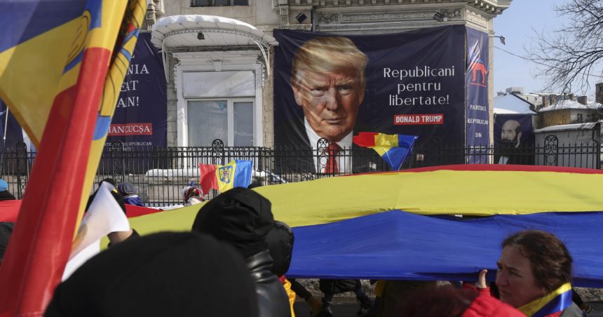Analiză: Cum a devenit MAGA obsedată de frații Tate și Călin Georgescu. Interesul dreptei americane de pe internet pentru România (CNN) 1 analiza cum a devenit maga obsedata de fratii tate si calin georgescu interesul dreptei americane de pe net pentru romania cnn 67d678ddc4542
