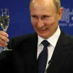 analiza cum a reusit vladimir putin sa flateze si sa manipuleze cinci presedinti americani povestea care l a impresionat pe george w bush 67dee3423d887
