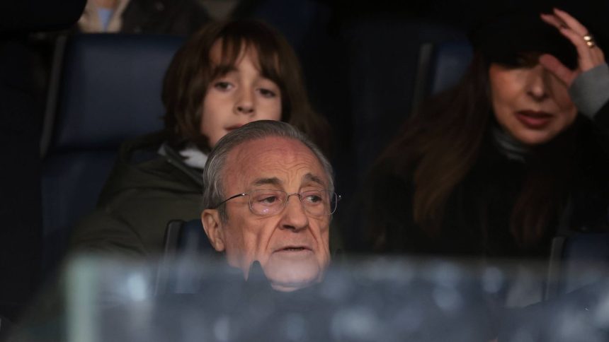 as dezvaluie reactia lui florentino perez cand l a vazut pe andrei ratiu in real madrid rayo 67cb04211d121