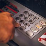 barbat torturat pentru pin ul de la card suspectii prinsi la tulcea 67e65d5eb3986
