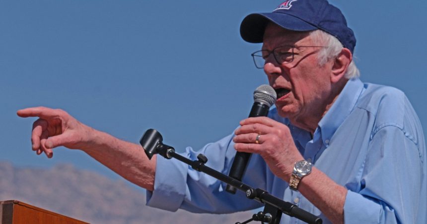 bernie sanders devine tot mai popular criticand conducerea statelor unite cum poate fi invins trump 67e2e5d56b1f1