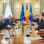 Bolojan a avut o întâlnire la Cotroceni cu o delegație a companiei OMV pentru a discuta despre stadiul proiectului Neptun Deep din Marea Neagră. 3 bolojan a primit la cotroceni o delegatie a companiei omv cu care a discutat despre stadiul proiectului neptun deep din marea neagra 67d83dbcd3dba