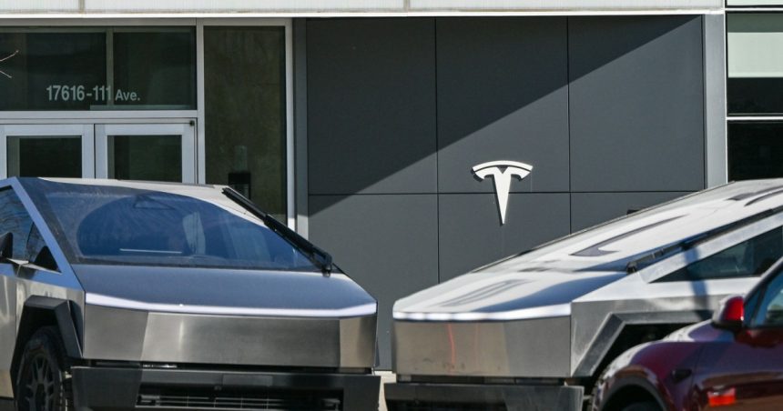 canada ingheata subventiile pentru tesla si exclude compania lui elon musk din programele viitoare din cauza tarifelor sua 67e3ae42b1e23
