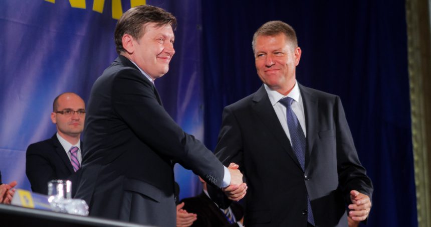 Opinia lui Crin Antonescu despre „una din părțile bune ale mandatelor lui Klaus Iohannis” 1 care e in opinia lui crin antonescu una din partile bune ale mandatelor lui klaus iohannis 67dc43e8d29ad