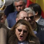 CCR analizează astăzi două contestații privind decizia BEC de respingere a candidaturii Dianei Șoșoacă la alegeri. 3 ccr discuta astazi doua contestatii la decizia bec de respingere a candidaturii dianei sosoaca la alegeri 67d7dbbbc0942