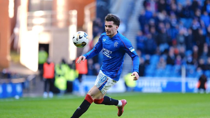 ce victorie rangers a invins o pe celtic in old firm ce a facut ianis hagi 67d6ec2ca43c0
