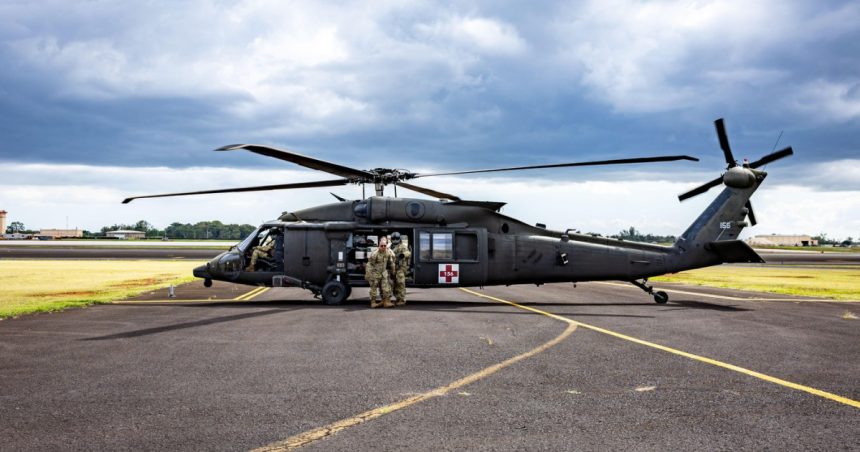 Cehii au strâns bani pentru achiziționarea unui elicopter Black Hawk pentru Ucraina: „Un cadou pentru Putin” 1 cehii au strans bani pentru achizitionarea unui elicopter black hawk pentru ucraina un cadou pentru putin 67c538c1e2528
