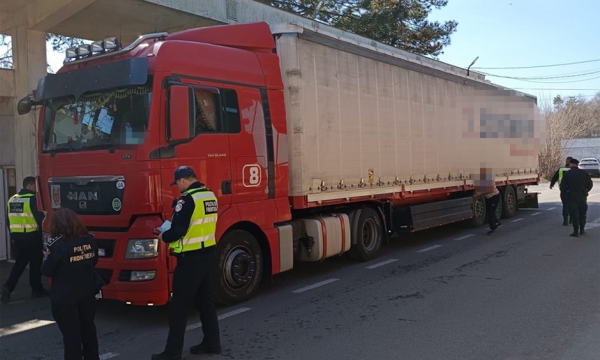 cetatean turc prins in portul constanta cu permis de conducere fals de catre politistii de frontiera 67e3e10c4f454
