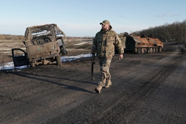 cinci militari ucraineni au fost condamnati in rusia la cel putin 15 ani de inchisoare pentru incursiunea in regiunea kursk 67daac975724e