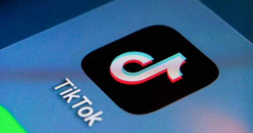 Ciolacu afirmă că interzicerea TikTok în campania pentru prezidențiale este „o tâmpenie”. „Lucrurile s-au reglat între timp” 1 ciolacu spune ca interzicerea tiktok in campania pentru prezidentiale este o tampenie lucrurile s au reglat intre timp 67e4e3d11e156