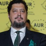 Claudiu Târziu: „Suntem pe marginea prăpastiei şi aşteptăm salvarea de la un cuplet binecuvântat de Georgescu” 3 claudiu tarziu suntem pe marginea prapastiei si asteptam salvarea de la un cuplet binecuvantat de georgescu 67d1dee006654