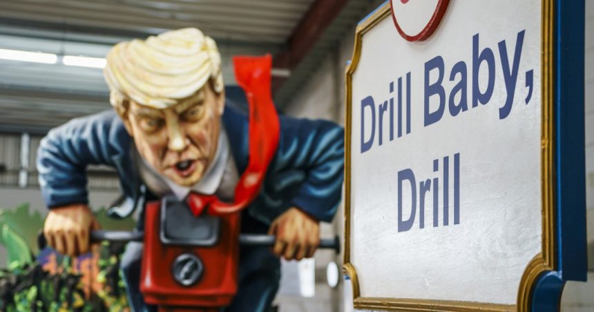 concedierile lui elon musk deraiaza planurile lui trump in alaska nu mai are cine sa autorizeze noi foraje de minerale si petrol 67d2d498713c1