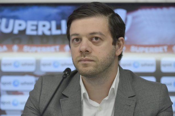conducerea rapidului a facut anuntul unde se vor juca meciurile cu fcsb si dinamo sa vedem la comisii 67d00ac85393c