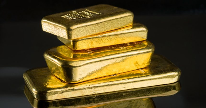 Consilierul guvernatorului BNR: Este datoria noastră să cerem tezaurul de la Moscova. Câte tone de aur trebuie să ne restituie Rusia 1 consilierul guvernatorului bnr este de datoria noastra sa solicitam tezaurul de la moscova cate tone de aur trebuie sa ne dea rusia 67dc20d98b259