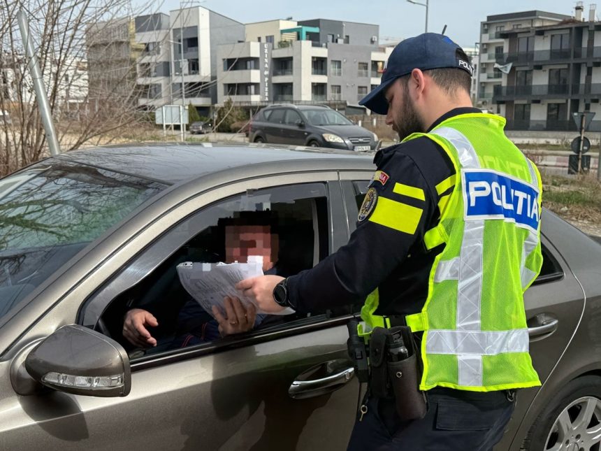 Constanța: Polițiștii de la Rutieră opresc șoferi beți sau fără permise de conducere 1 constanta soferi beti sau fara permise de conducere trasi pe dreapta de politistii de la rutiera 67dfeff857ec8