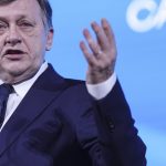 crin antonescu despre sustinatorii lui calin georgescu atator romani li s a urat cu binele si sustin o fantasmagorie 67c5d0f84c60c