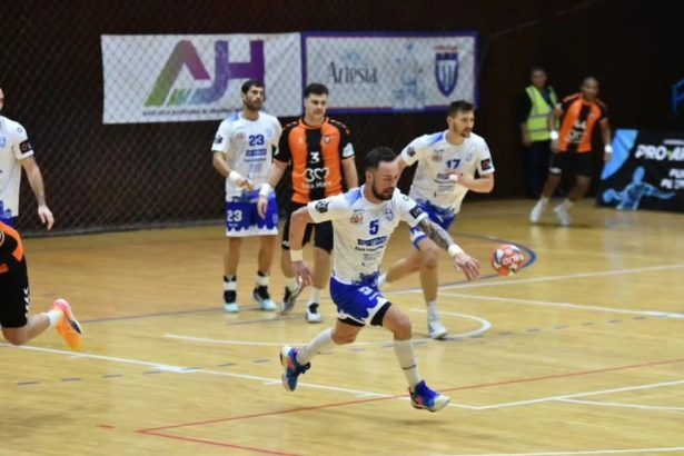 csm constanta eliminata dramatic din cupa romaniei la aruncarile de la 7 metri 67db2ef23f525