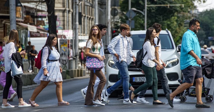 cum schimba tinerii din generatia z regulile pe piata muncii sociolog presiunea financiara este mare 67cbdacf1481f