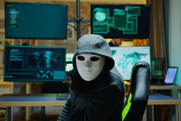 dnsc face precizari cu privire la atacul cibernetic masiv asupra orange romania 67 gb de date au fost furate 67cf2463af3ca