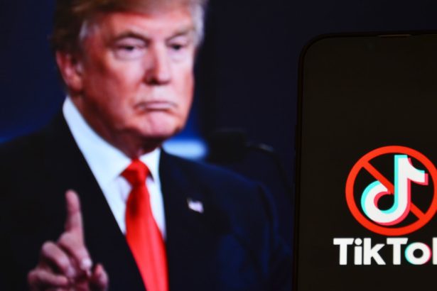 donald trump a spus ca ar putea acorda o reducere de taxe chinei pentru incheierea unui acord de vanzare a aplicatiei tiktok 67e581fe95de7