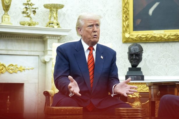 donald trump ironizeaza autoritatea danemarcei asupra groenlandei o barca a acostat acolo acum 200 de ani si au drepturi asupra ei 67d33a8ec66d9