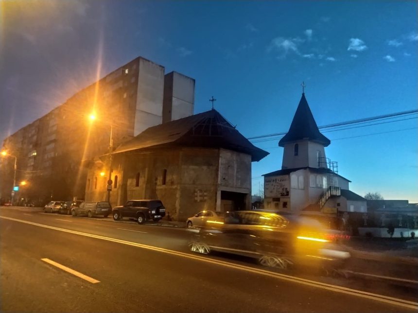 dupa aprobarea bugetului local municipalitatea ia in calcul demolarea bisericii cu stalp in acoperis construita ilegal in 2010 67c795c5b880e