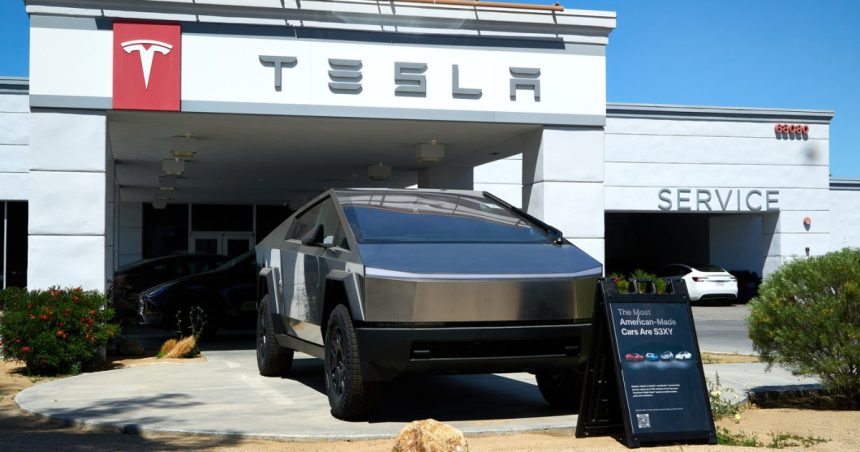 Elon Musk a ajuns la o înțelegere cu saudiții și lansează Tesla pe cea mai mare piață auto din Golf 1 elon musk s a impacat cu sauditii si lanseaza tesla pe cea mai mare piata auto din golf 67e51e3c5844d