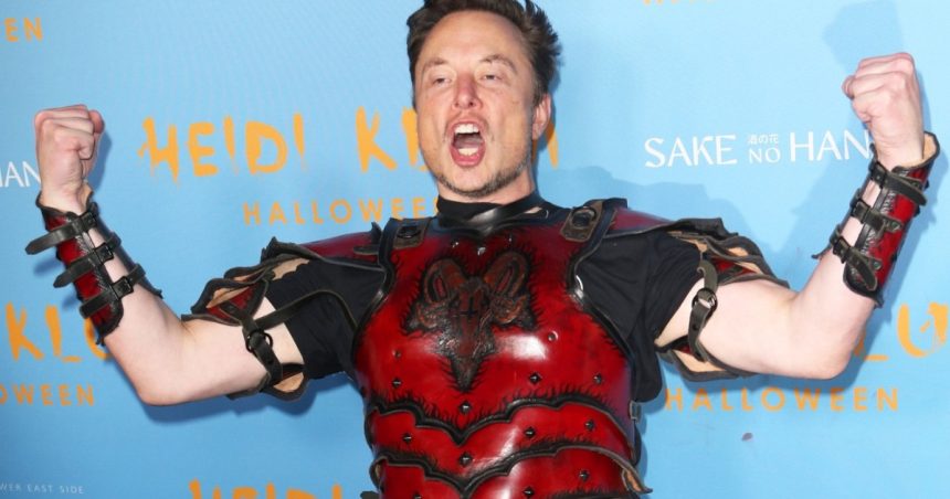 Elon Musk își propune să salveze civilizația occidentală prin empatie. „Se percepe ca un supererou care își asumă riscuri” 1 elon musk vrea sa salveze civilizatia occidentala de empatie se vede pe sine ca pe un supererou care isi asuma riscuri 67ca7ea21a0e8
