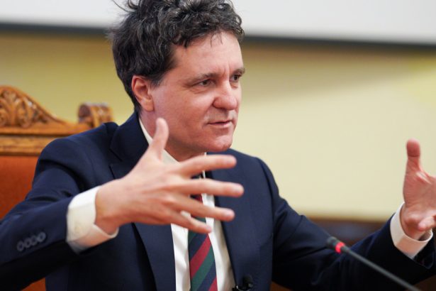 exclusiv nicusor dan exclude ipoteza unui premier extremist daca ajunge la cotroceni trebuie sa fie o negociere intre partide pro occidentale 67ddae5170b0c