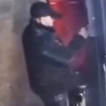Noi imagini cu suspecții din cazul bărbatului din Ilfov, torturat până la moarte: Au încercat cardul victimei imediat după tâlhărie 3 exclusiv noi imagini cu suspectii din cazul barbatului din ilfov torturat pana la moarte au incercat cardul victimei imediat dupa talharie 67e6944ea8cf7